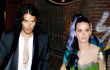 Tak Terima Dipermalukan Russell Brand, Katy Perry Berniat Balas Dendam