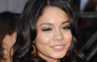 Foto: Vanessa Hudgens Pamer Tubuh Di Tempat Umum Demi Produk Candie's