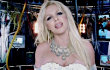 Video Musik: Britney Spears Hadapi Sang Alter Ego di 'Hold It Against Me'