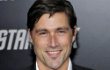 Kecewa Pada Hollywood, Matthew Fox Ingin Berhenti Total Sebagai Aktor