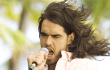 Russell Brand Ibaratkan Kehidupan Rumah Tangga Seperti Berlatih Memakai Toilet