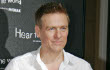 Bryan Adams Bakal Dikaruniai Anak Pertama