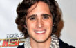 Diego Boneta Dapat Peran Utama di 'Rock of Ages'