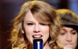 Taylor Swift Belikan Orangtuanya Rumah Klasik Seharga 1,4 Juta Dollar