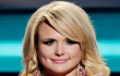 Miranda Lambert Pilih Urus Anjing Daripada Anak