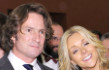 Jane Krakowski Kini Resmi Jadi Ibu