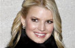 Video: Jessica Simpson Sumbang Produk Mode Koleksinya Demi Amal