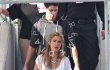 Foto: Nick Jonas Ajak Delta Goodrem Berkunjung Ke Bali