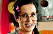Video: Hadirkan Cuplikan 'Last Friday Night (T.G.I.F.)', Katy Perry Jadi Bahan Lelucon di Pesta