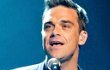 Video: Robbie Williams Nekat Pamer Celana Dalam Usai Manggung di Cardiff