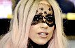 Buktikan Cinta Pada Penggemar, Lady GaGa Berurusan Dengan Polisi