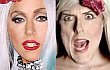 Video Musik: Weird Al Yankovic Gunakan Kostum Unik Mirip Lady GaGa di 'Perform This Way'