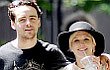 Foto: Inikah Gandengan Baru Ashlee Simpson?