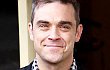 Gara-Gara Lalu Lintas London, Robbie Williams Tak Punya SIM