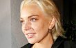 Lindsay Lohan Dituding Berpesta Berlebihan Gara-Gara Hampir Jatuh