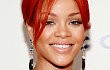 Rihanna Terpilih Sebagai Duta Armani
