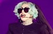 Video: Tampil Dengan Kursi Roda, Lady GaGa Kembali Menuai Kritik