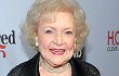 Betty White Tolak Tawaran Kencan Bareng Marinir