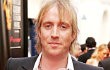 Rhys Ifans Tak Akan Digugat Atas Penyerangan di Acara Comic-Con 2011
