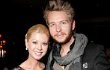 Tara Reid Bertunangan dan Menikah di Hari yang Sama
