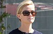 Reese Witherspoon Masuk Rumah Sakit Karena Ditabrak Mobil