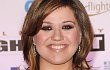 Kelly Clarkson Bukan Lesbian