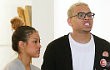 Chris Brown Bantah Rumor Kehamilan Kekasih