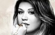 Kelly Clarkson Rilis Single Kedua 'What Doesn't Kill You (Stronger)'