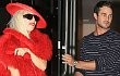 Lady GaGa Serius Jalin Kedekatan dengan Taylor Kinney