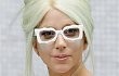 Lady GaGa Himbau Wanita Muda Waspada HIV AIDS