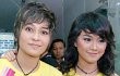Duo The Virgin Hobi Makan di Kaki Lima