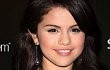 Selena Gomez Akan Main Film Komedi 'Hot Mess'
