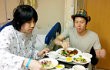 Kim Heechul Jenguk Kim Jang Hoon di Rumah Sakit