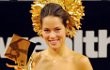 Ana Ivanovic Pakai Baju Adat Bali Terima Piala