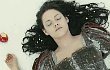 Kristen Stewart Tewas di Foto Terbaru 'Snow White and the Huntsman'