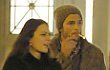 Ashton Kutcher Bantah Pacaran dengan Wanita Mirip Demi Moore