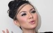 Dibilang Instan, Vicky Shu Bela Ayu Ting Ting