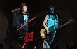 Cella Kotak Tidak Iri dengan Tantri Karena Duet dengan Simple Plan