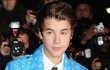 Pipis di Acara Musik, Justin Bieber Ditunggui Wartawan