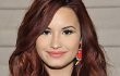 Bantah Rumor, Demi Lovato Kembali ke Twitter