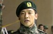 Liburan Wajib Militer, Rain Betah di Rumah