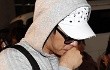 Micky Yoochun Menangis Saat Tiba di Korea Selatan