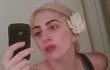 Lady GaGa Pamer Wajah Tanpa Riasan