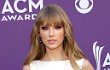 Taylor Swift Pilih-Pilih Peran Saat Akting