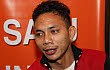 Norman Kamaru Menolak Walau Masih Terima Gaji Polisi