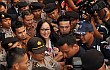 Aaliyah Menangis Saat Jenguk Angelina Sondakh di Rutan KPK