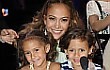 Jennifer Lopez Minta Ijin Pengadilan Bawa Anak Kerja