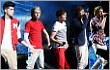 Harry Style One Direction Buka Baju di Konser Chicago