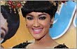 Julia Perez Tak Masalah Cari Jodoh Via SMS
