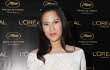 Dian Sastro Tak Terlalu Ngefans Robert Pattinson Walau Pernah Foto Bareng